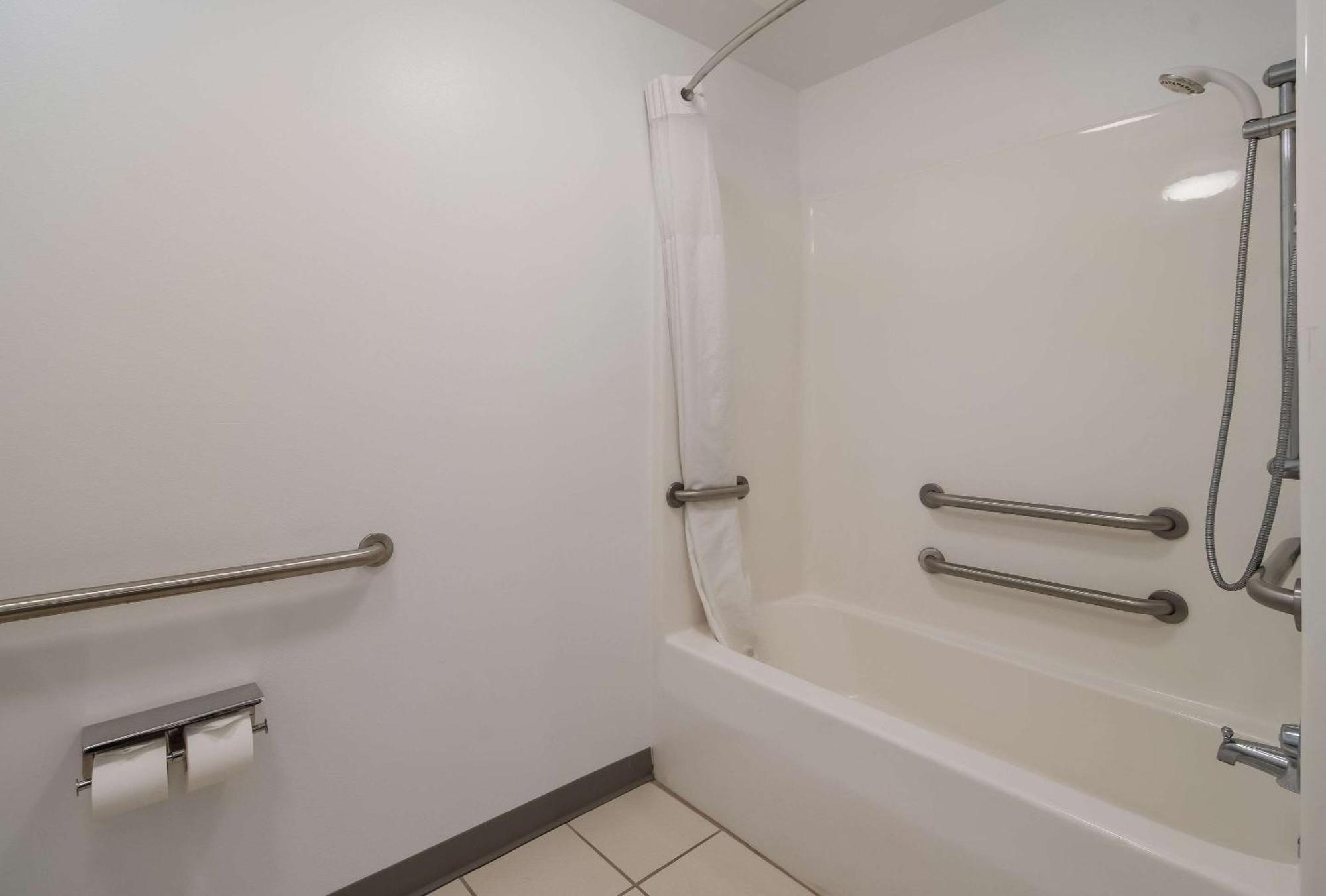 Quality Inn Goldsboro Dış mekan fotoğraf